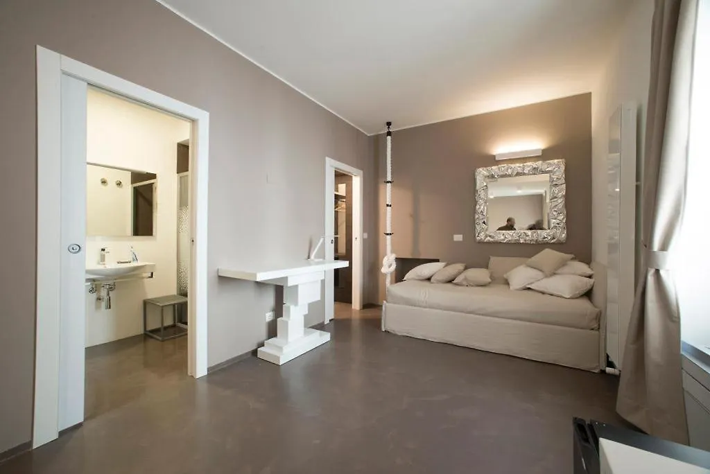 L'Ottava Guesthouse Milan Italy