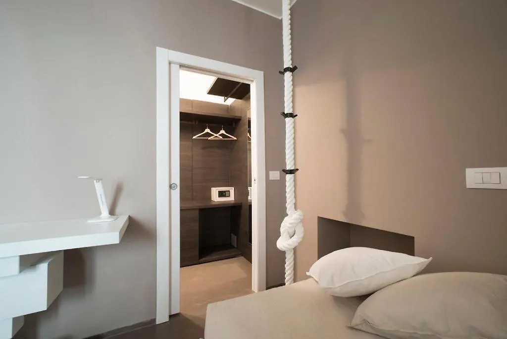 Bed & Breakfast L'Ottava Guesthouse Milan
