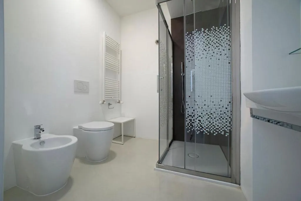L'Ottava Guesthouse Milan 0*,
