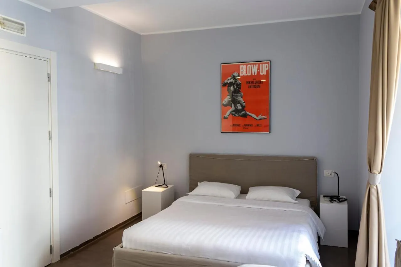 L'Ottava Guesthouse Milan 0*,  Italy